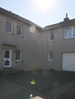 großzügiges Haus mit parkähnlichem Grundstück! - Rommerskirchen
