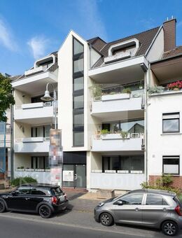 Charmante, zentrumsnahe Dachgeschosswohnung in ruhiger Lage von Bonn-Endenich. - Bonn