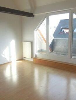 Schicke Dachgeschoßwohnung! - Dessau-Roßlau