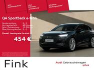 Audi Q4, S line, Jahr 2023 - Bad Hersfeld
