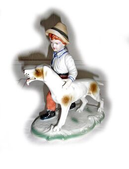 Schöne Porzellanfigur, Junge mit Hund - Nürnberg