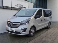 Opel Vivaro, 1.6 D L1 Tourer, Jahr 2017 - Lauchringen