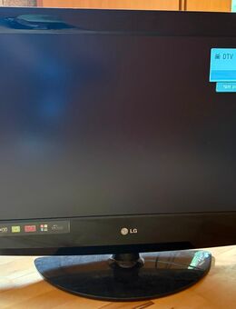 TV von LG - 32LG3000 - 32 Zoll - LCD TV - Herne