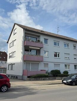 Helle 4 Zimmer Wohnung mit Balkon, Garage in Schwenningen - sofort frei! - Villingen-Schwenningen