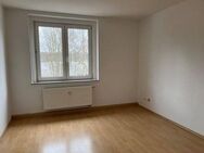 Kleine 4 Raumwohnung mit Balkon - Chemnitz
