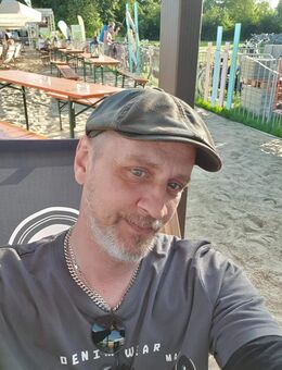 Ältere Dame gesucht - Düsseldorf