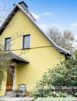 (A1493) Ruhige Lage, großes Potenzial - Sanierungsbedürftiges Haus im Grünen - Remptendorf