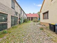 Vierseitenhof plus Gartenidylle mit insgesamt 1,5 Hektar in traumhafter Lage - Wiesenaue