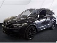 VW Tiguan, 2.0 TSI R-Line BlackStyle, Jahr 2022 - Hannover