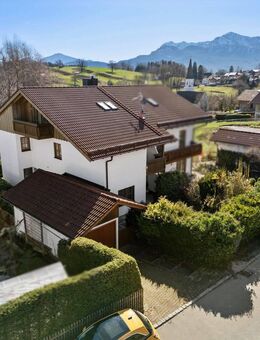 Murnau-Weindorf: Großzügige Doppelhaushälfte in ruhiger, erhöhter Lage - Murnau (Staffelsee)