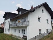 Großes Wohnhaus bei Gotteszell, mit drei Wohnbereichen sucht neue Eigentümer - Haus Zachenberg - Zachenberg