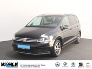 VW Touran, 2.0 TDI Comfortline, Jahr 2021 - Wunstorf