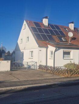 Gemütliche Doppelhaushälfte in ruhiger aber zentralen Lage in Augsburg - Augsburg