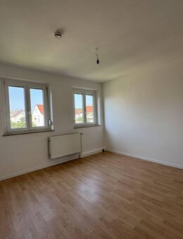 Charmante 3-Zimmer-Wohnung mit Balkon und Einbauküche - Nördlingen