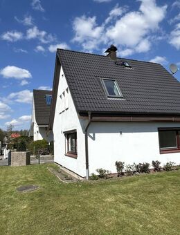 Renoviertes Einfamilienhaus in Feldrandlage mit großem Garten und moderner Einbauküche in Börnsen - Börnsen