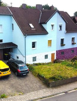 Charmantes Einfamilienhaus mit großem Garten in ruhiger Lage von Ottweiler - Ottweiler