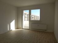 3-Raum-Wohnung mit Balkon - Crimmitschau