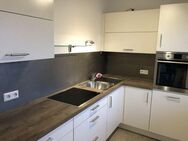 Helle, 3-Zimmer-Wohnung renoviert mit Einbauküche und Balkon - Neubulach