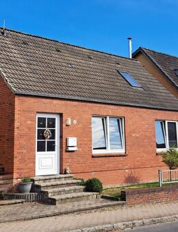 Einfamilienhaus vermietet - Kapitalanlage in zentraler Lage von Kellinghusen ! - Kellinghusen