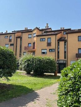 Renovierte 4,5 Zimmer-Maisonette-ETW mit Dachterrasse und TG-Stellplatz in Mainz-Bretzenheim - Mainz