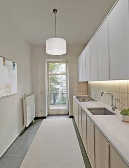 Altbau-Charme in Gohlis: zusammenlegbare 5 Zimmer-Wohnung mit Balkon! - Leipzig