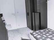 WG-Mitbewohnerin 18+ Jahre alt für 1 möbliertes Zimmer 15 qm, einer 4-Zimmer- Wohnung, ruhige Lage - Hamburg