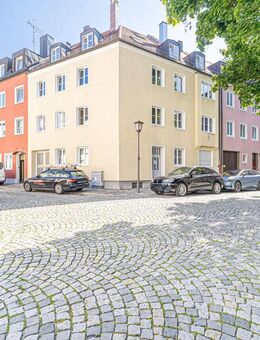 Kernsanierte 2-Zimmer-Wohnung mit Einbauküche & Keller - Ideal für ein Paar & Pendler zu vermieten! - München