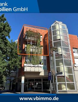 Viersen-Zentrum: Haus im Haus, 146m² Wohnfläche auf 3 Etagen mit 2 Loggien und TG-Stellplatz - Viersen