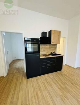 *Sofort* zum 01.10.2025 - 2-Raum Wohnung mit Einbauküche - Ilmenau