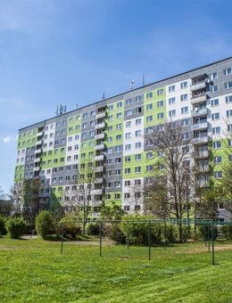 Attraktive 3-Zimmer-Wohnung mit Balkon - Gera