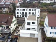 Terrassenwohnung mit riesigen Terrassen und Gartenanteil, Neubau Erstbezug-sofort - Inzlingen