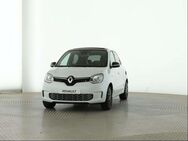 Renault Twingo, SCe 65 URBAN NIGHT Faltschiebedach, Jahr 2023 - Bad Belzig