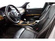 BMW 320 d Klimaaut SHZ PDC Panoramadach Xenon - Garbsen