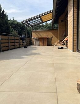 Großes EFH mit Potenzial für 3 Wohneinheiten / Mehrgenerationsprojekt / 1 A Lage Hannover Nord! - Hannover