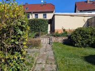 Kleine, feine Doppelhaushälfte in schöner Lage in Werdau! - Werdau