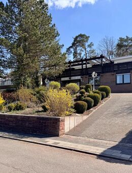 KL-Lämmchesberg - Freisteh. großzügiges EFH m. Doppelgarage, Hallenbad u.Sauna in bester Lage von KL - Kaiserslautern