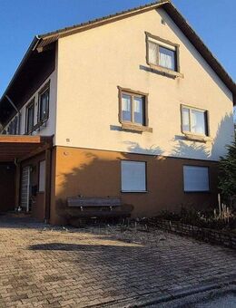 Reserviert!!! Solides Einfamilienhaus mit Einliegerwohnung in traumhafter Lage mit Weitblick - Sulz (Neckar)