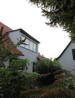 Altersgerechte Eigentumswohnung im Erdgeschoss in ruhiger Lage mit Terrasse und Garage - Herbsleben