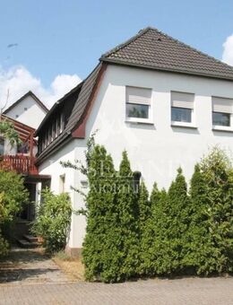 Charmantes Zweifamilienhaus mit großem Garten in ruhiger Wohnlage - Lengerich (Nordrhein-Westfalen)
