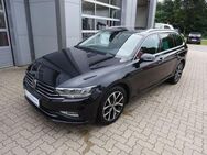 VW Passat Variant, 2.0 TDI Business Business, Jahr 2021 - Oyten