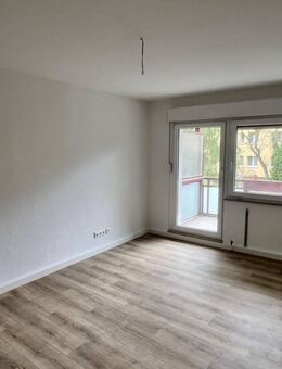 Neu renovierte Wohnung mit Balkon...ruhige Lage in Bad Düben! - Bad Düben