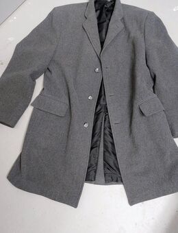 Das richtige für große Kerle. 70% Wolle. Toller grauer Kurz- Wollmantel, von Giorgio, 1x getragen - Düsseldorf