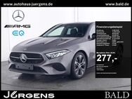 Mercedes A 200, Progressive Night Winter 18, Jahr 2023 - Iserlohn