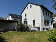 Gepflegtes Einfamilienhaus mit großem Garten in zentraler Lage - Hersbruck