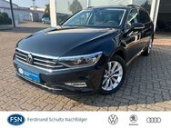 VW Passat Variant, 2.0 l TDI, Jahr 2022 - Teterow