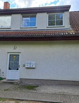 Helle, attraktive 2-Zimmer-Wohnung zum Kauf - Altlandsberg