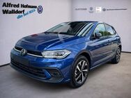 VW Polo, 1.0 TSI 81kW MOVE, Jahr 2023 - Walldorf (Baden-Württemberg)