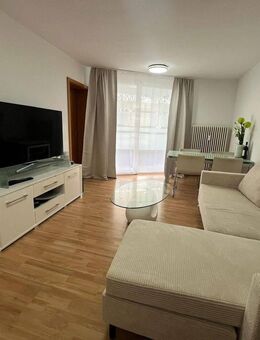 Möblierte 2 Zimmerwohnung nähe Hochschule und Bosch mit Garten - Reutlingen