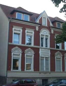 3 Zimmer-Wohnung mit Balkon und weiterer Nutzfläche im Dachgeschoss in Recklinghausen Nähe Stadtmitte - Recklinghausen