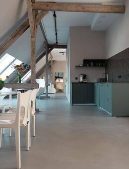 STADTFLUCHT: Exklusives, möbliertes Studio mit modernem Design - Berlin